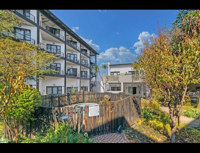 0.5 BEDROOM APARTMENT FOR SALE IN MABONENG